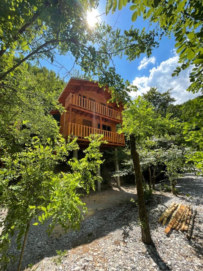 Guri I Lekes Guesthouse Moll' e Shoshit ภายนอก รูปภาพ