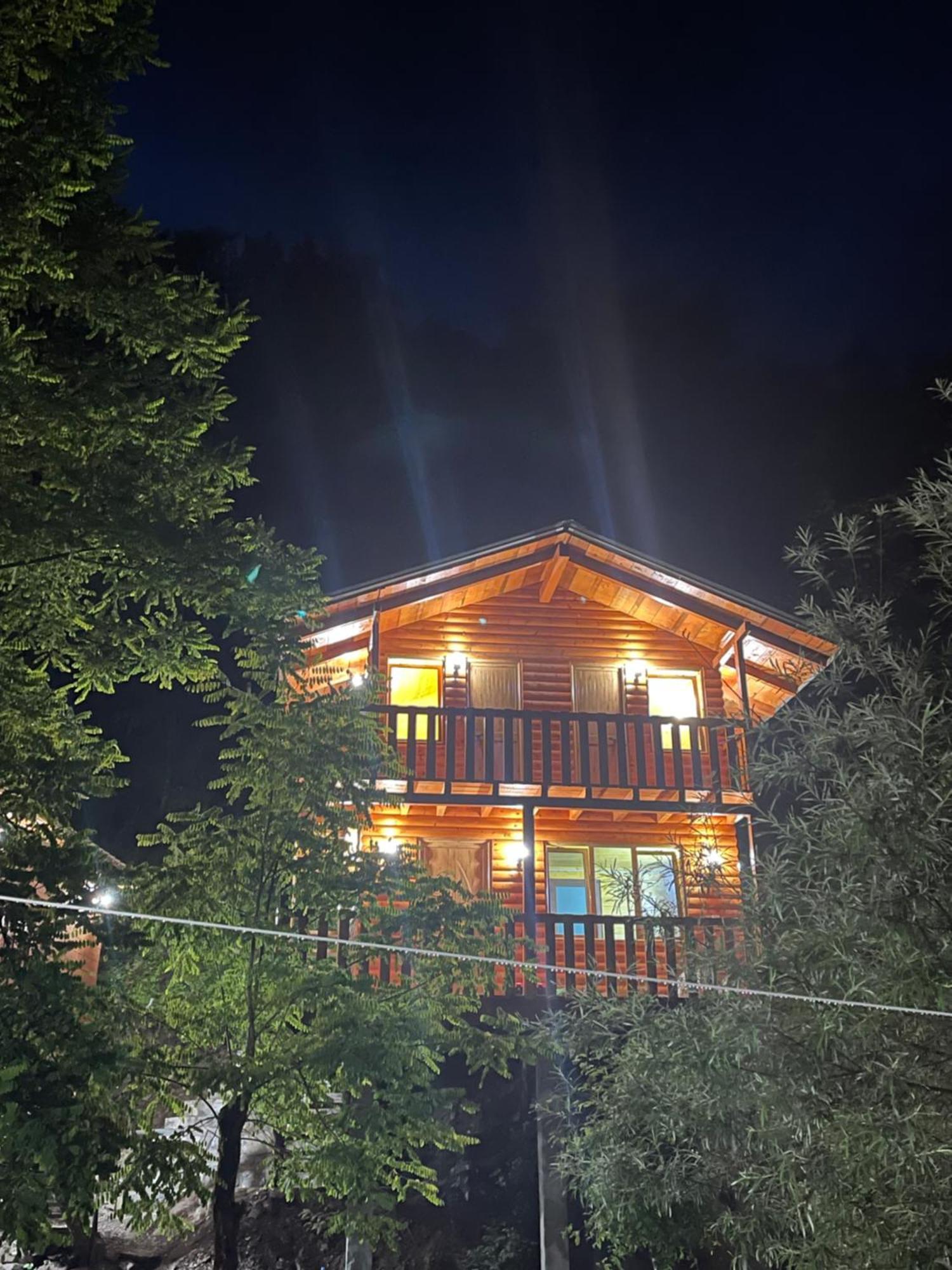 Guri I Lekes Guesthouse Moll' e Shoshit ภายนอก รูปภาพ