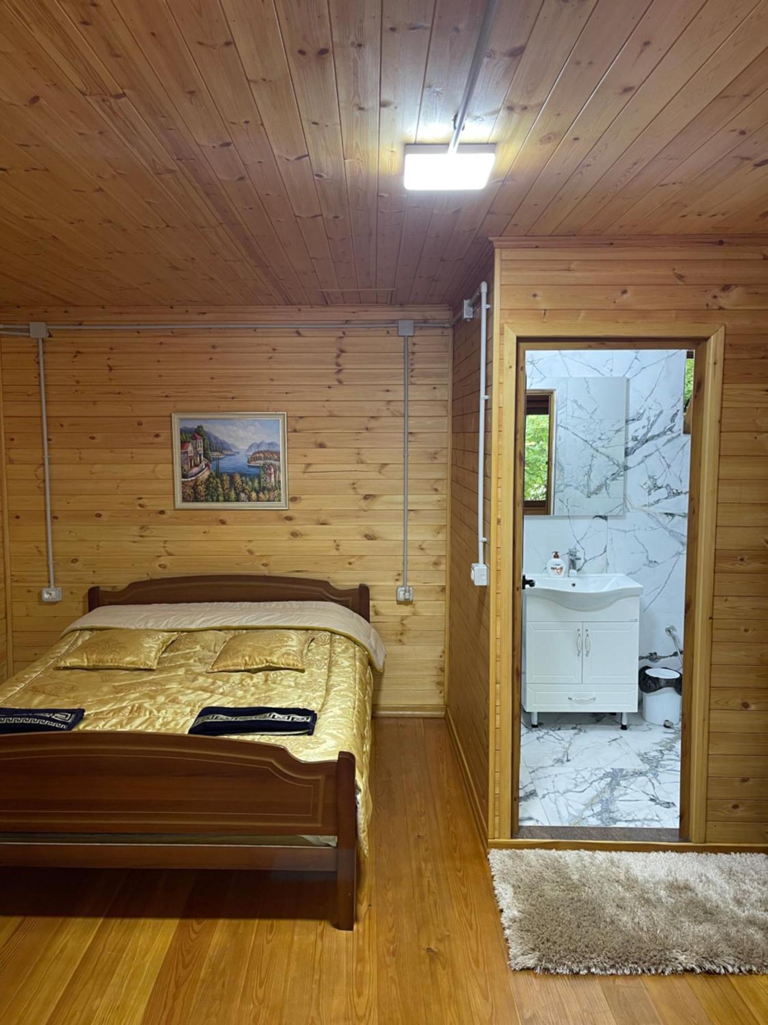 Guri I Lekes Guesthouse Moll' e Shoshit ภายนอก รูปภาพ