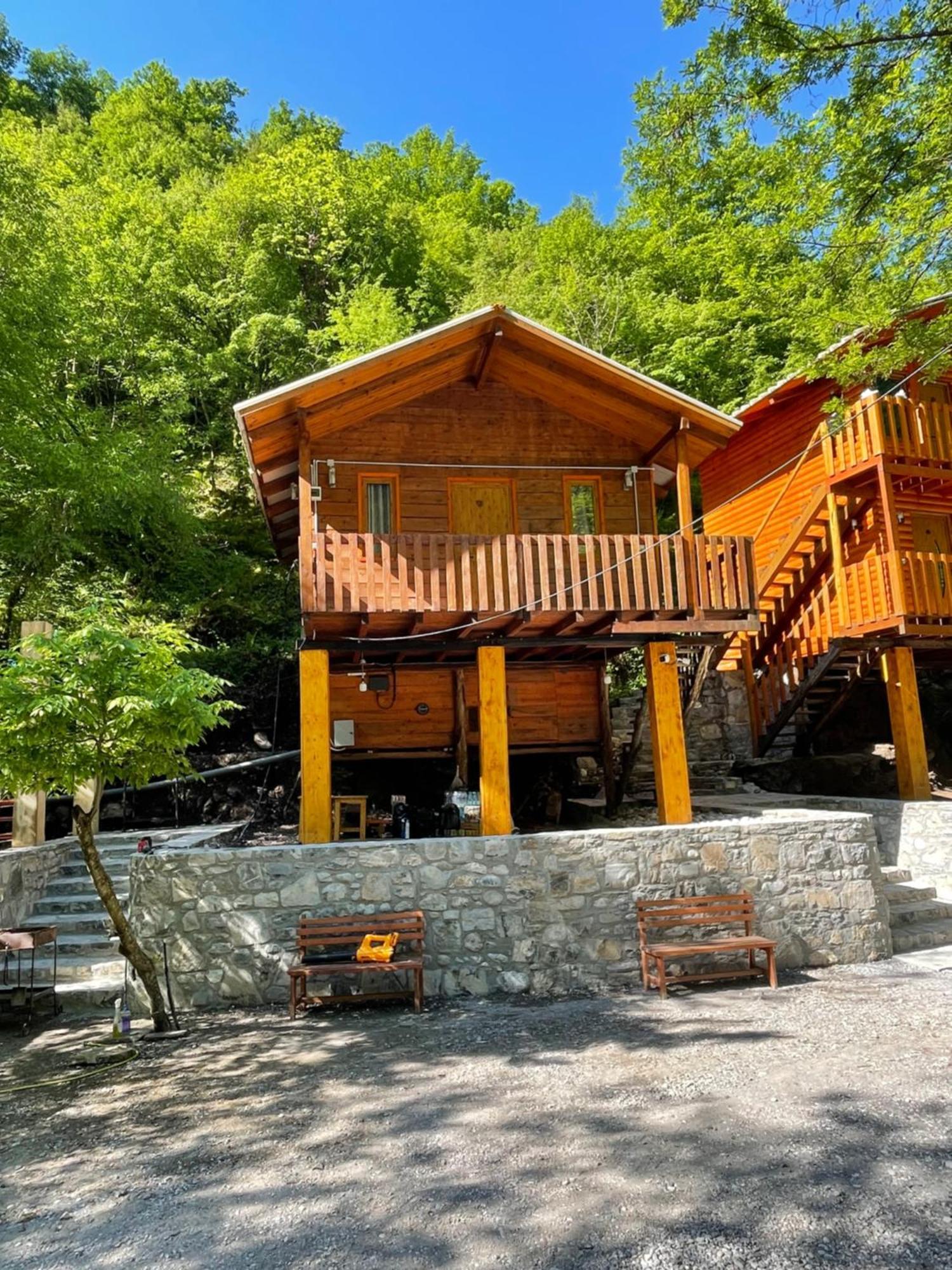 Guri I Lekes Guesthouse Moll' e Shoshit ภายนอก รูปภาพ